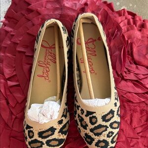 Jellypop Beige and Black Animal Print Flats
